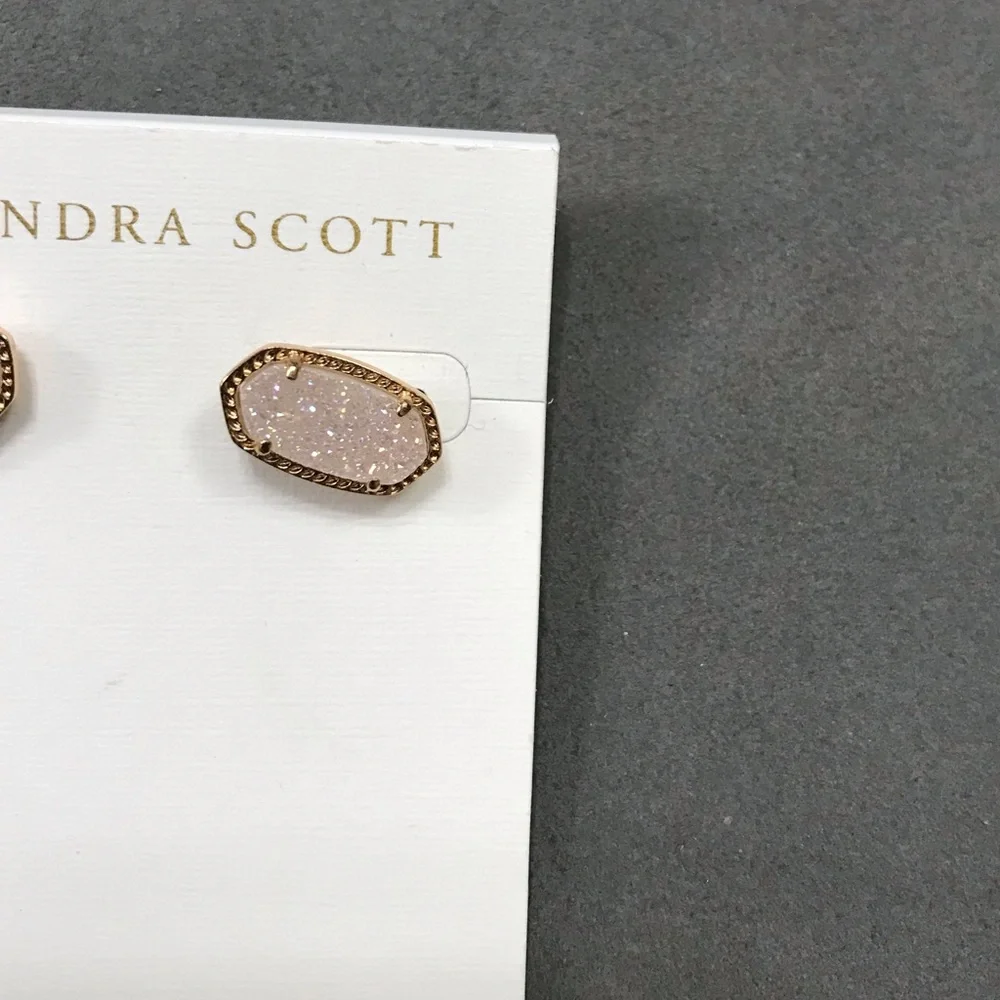 Kendra Scott Earings - Picture 2 of 3